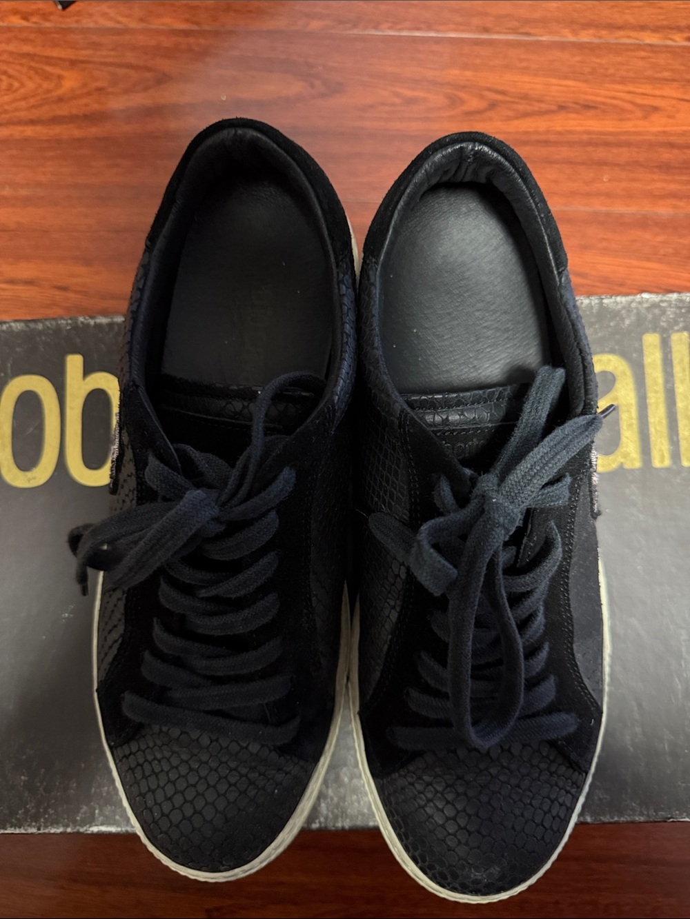 Roberto Cavalli Black Low-Top Lace-Up Sneakers